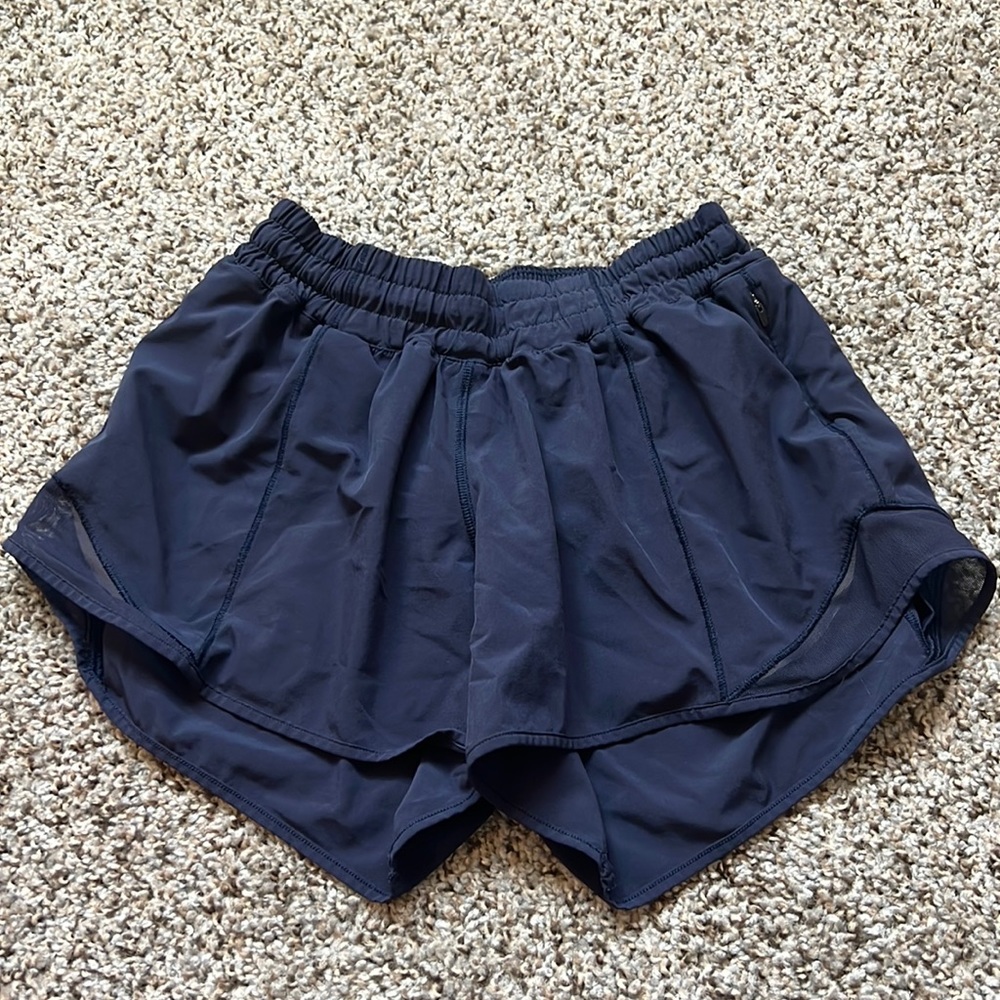Lululemon Hotty hot shorts